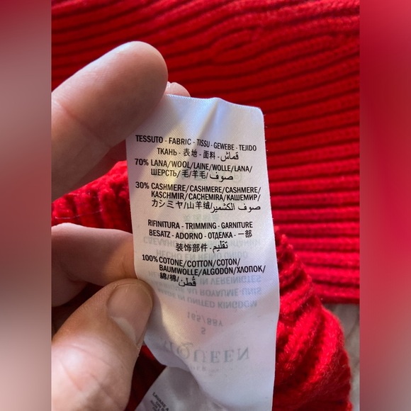 Alexander McQueen red knit cashmere and wool sweater size small - Picture 9 of 9